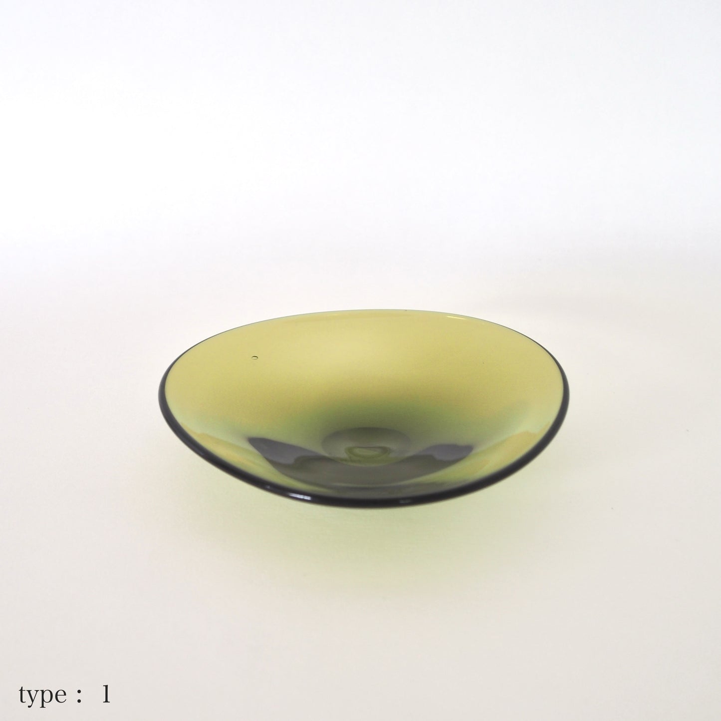 STUDIO PREPA | Recycled Glassware | Plate _S (olive)
