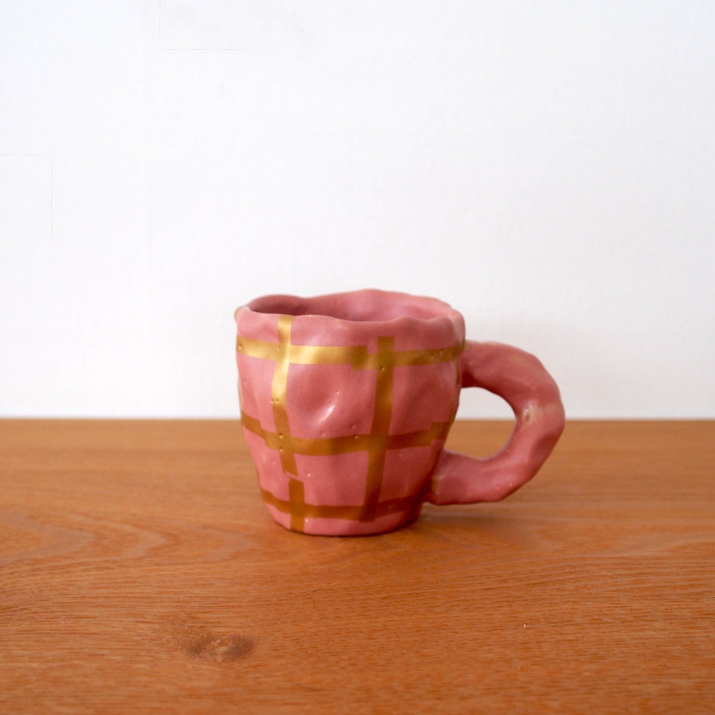 SHOKKI Mug cup ( pink/gold )