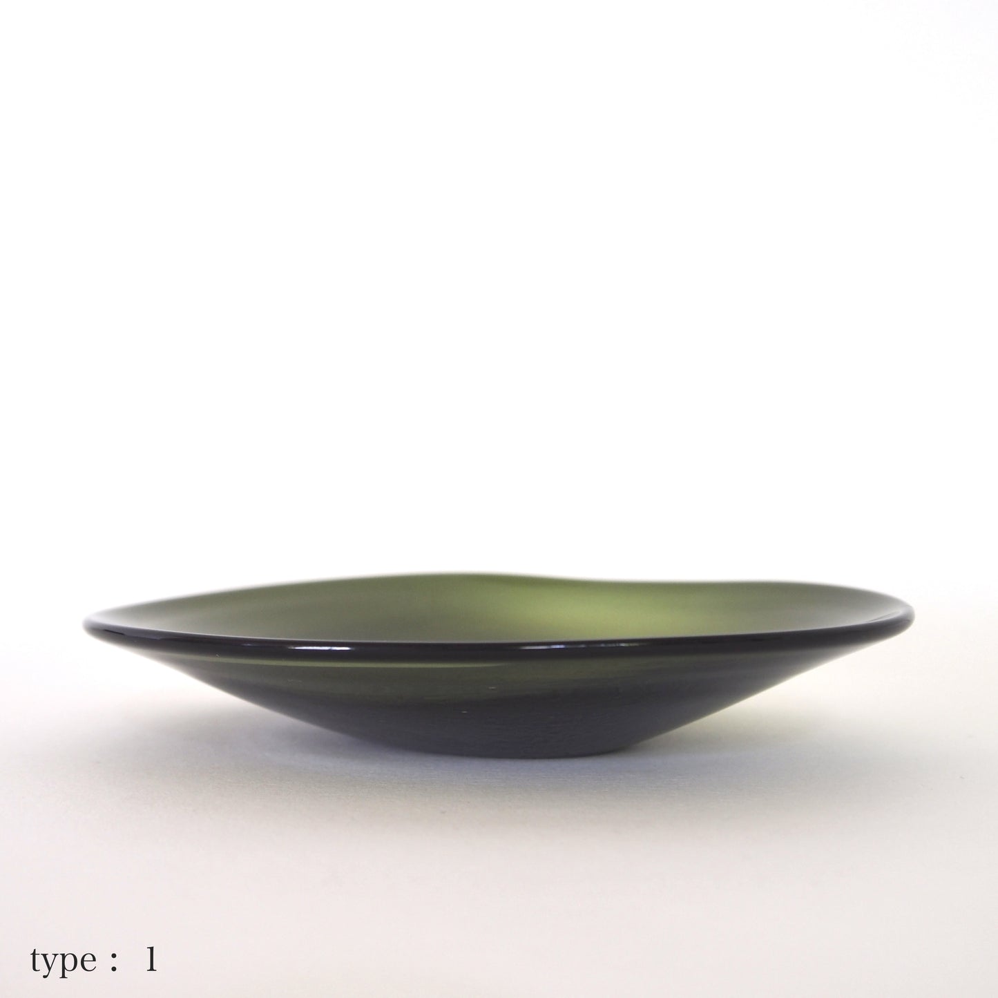 STUDIO PREPA | Recycled Glassware | Plate _S (dark green)