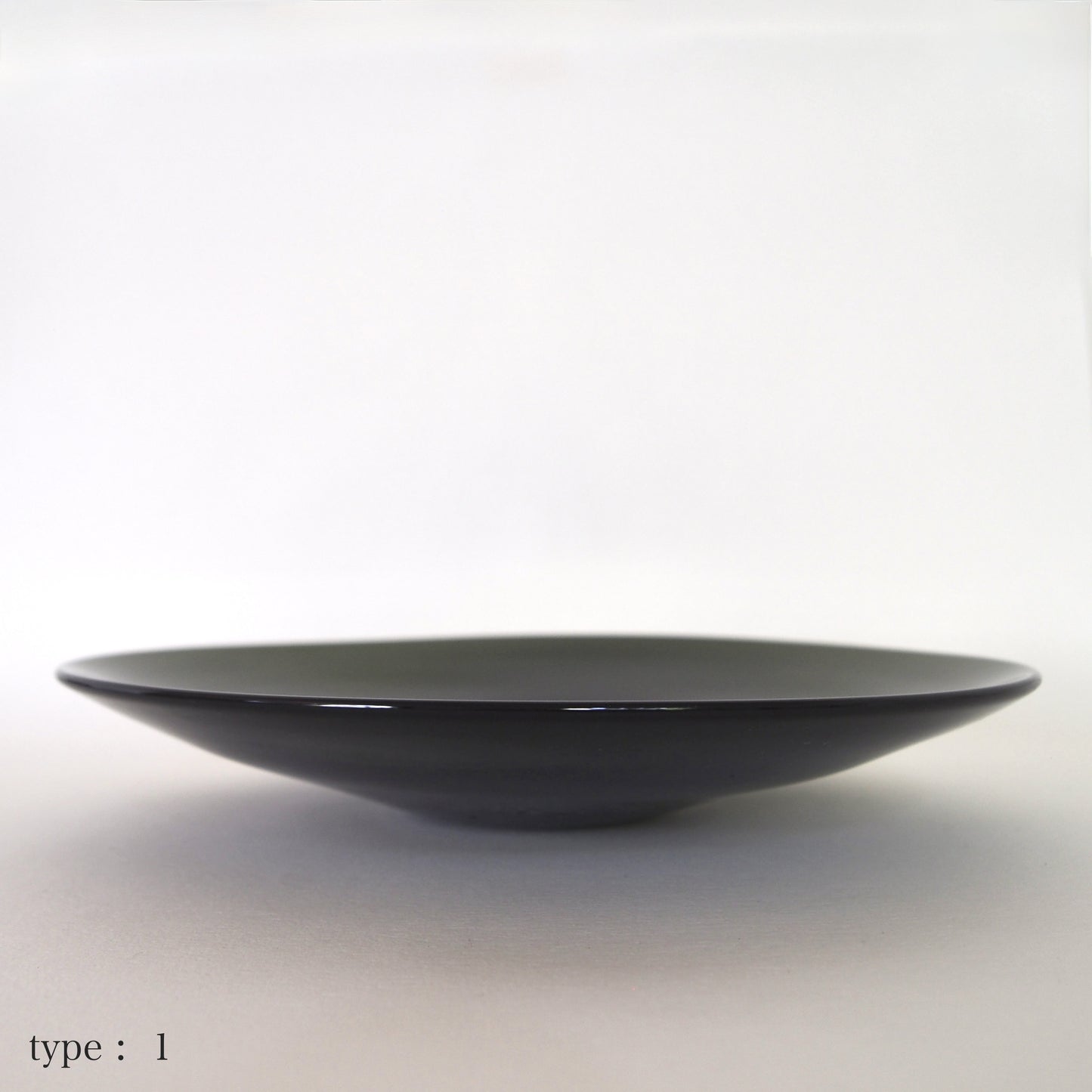 STUDIO PREPA | Recycled Glassware | Plate_M (dark green)