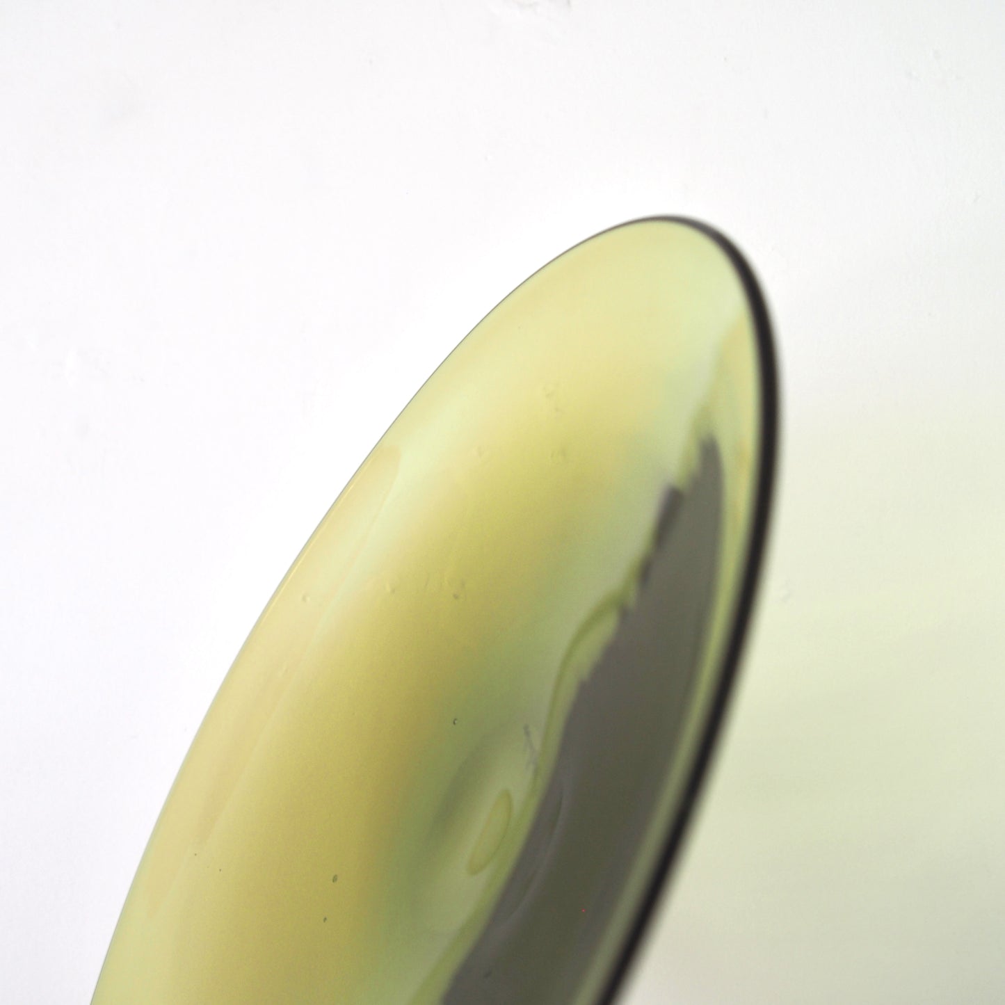 STUDIO PREPA | Recycled Glassware | Plate_M (olive)