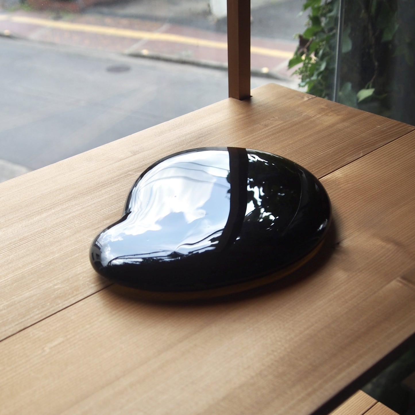 STUDIO PREPA | Recycled Glassware | 3legged Platter_3