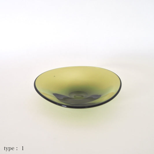 STUDIO PREPA  | Recycled Glassware | Plate _S (olive).