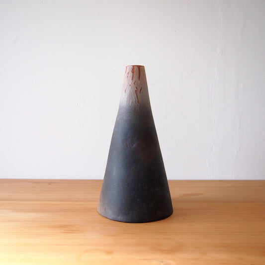 Yoshimitsu Ishihara　Vase