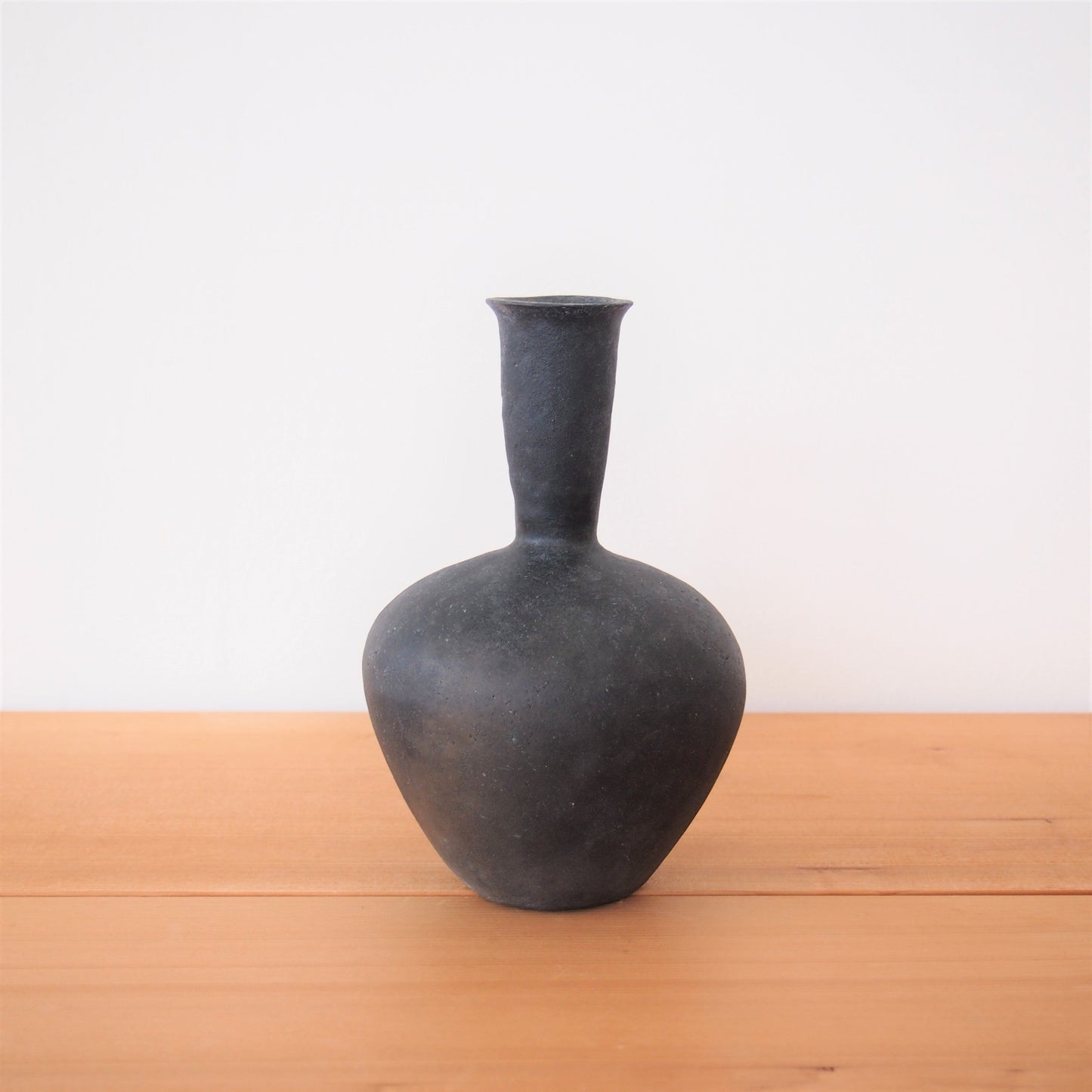 Yoshimitsu Ishihara　Vase