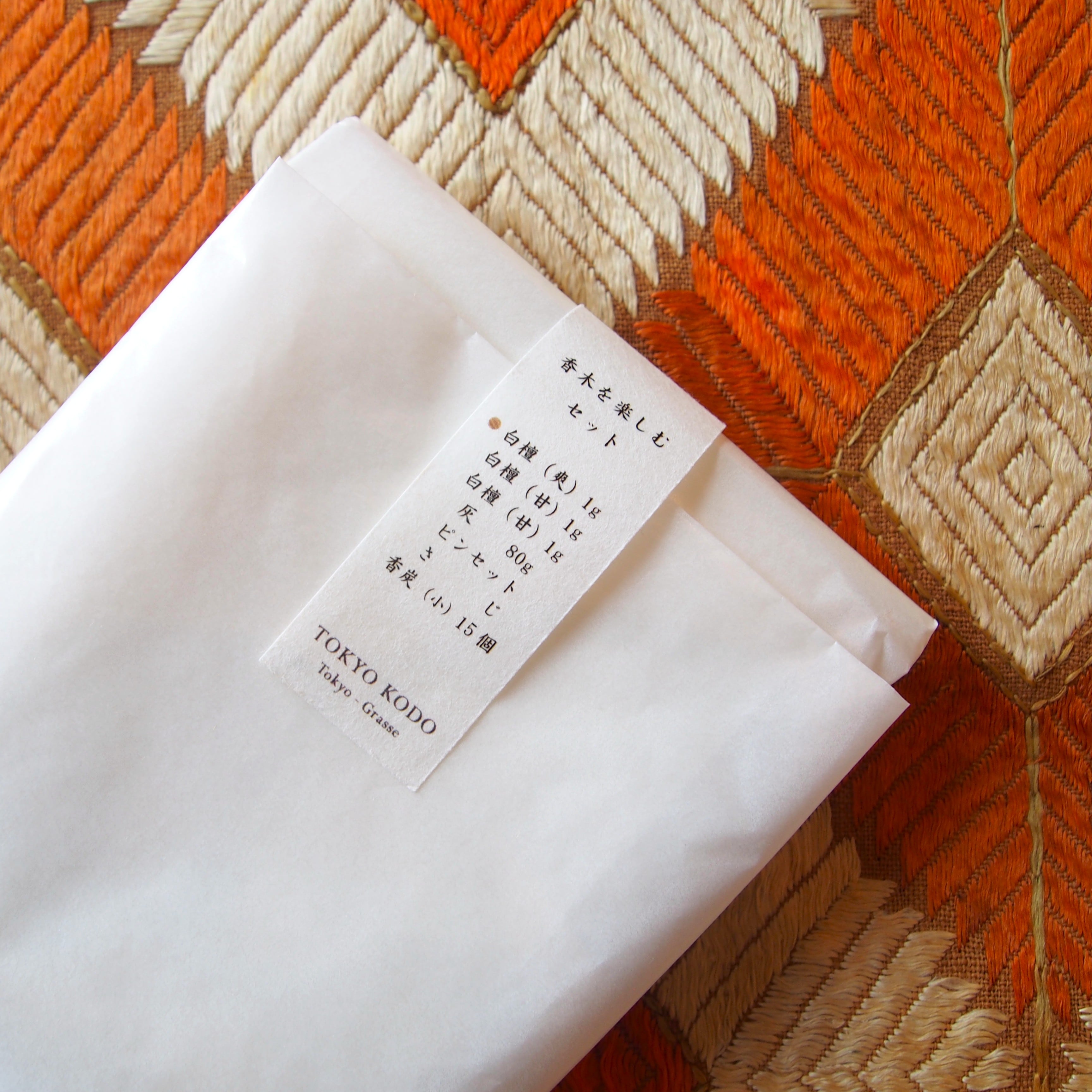 東京香堂　白檀を楽しむセット.