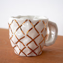 SHOKKI　Mug cup ( white/gold ).