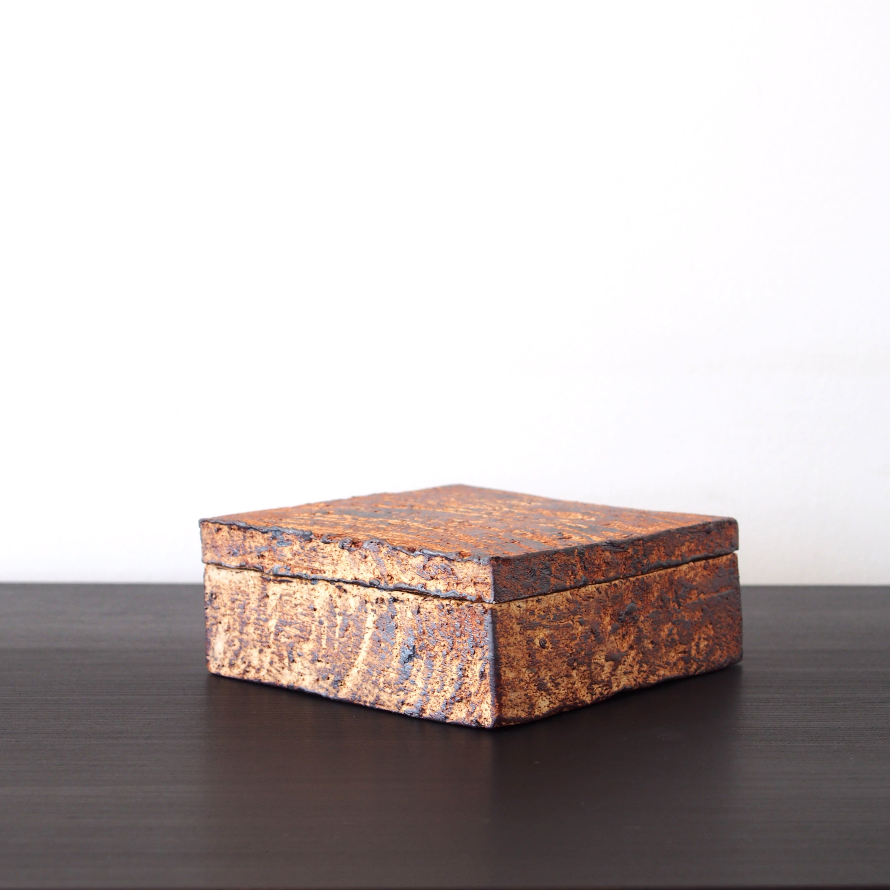 Hiroki Kanazawa　Box