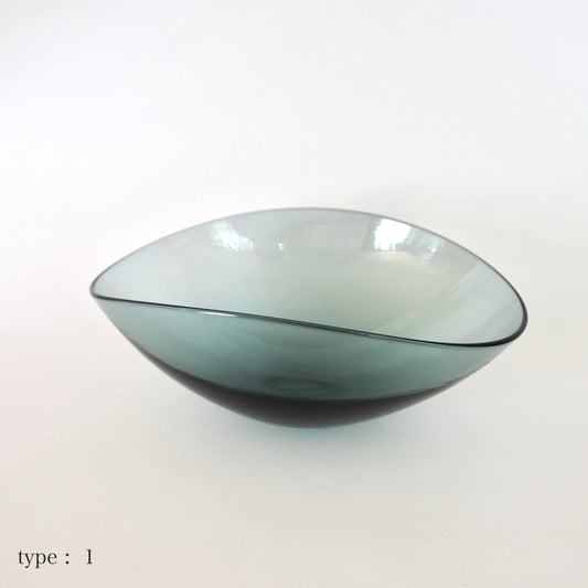 STUDIO PREPA  | Recycled Glassware | Oval bowl_M.