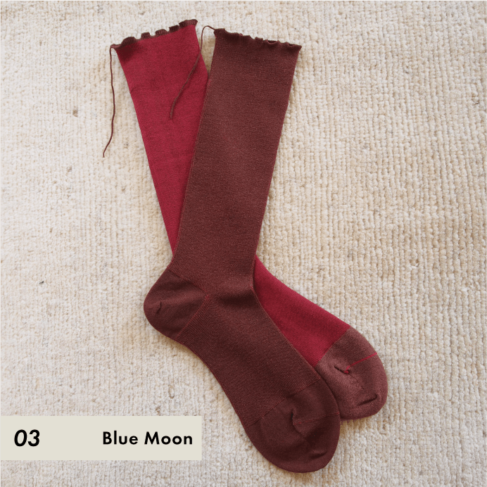 himukashi　2024 / wool socks - Blue Moon - ocoge shokuba